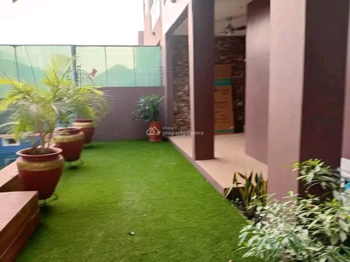 Executive 4-bedroom Townhouse @ Airport Residential, Airport Residential Area, Accra, House for Rent