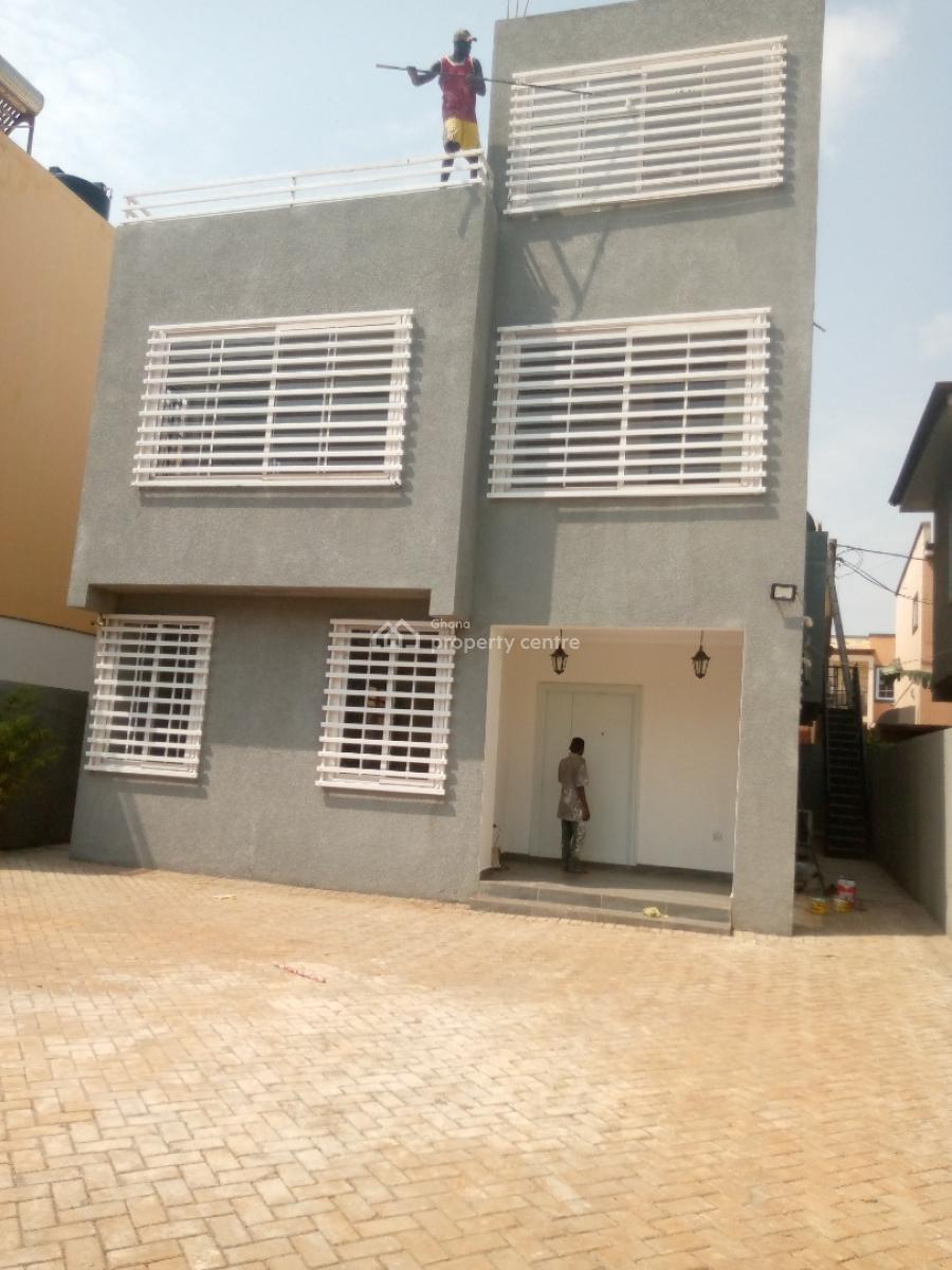 Executive 3-bedroom House+bq@ East Airport, East Airport, Airport Residential Area, Accra, House for Sale