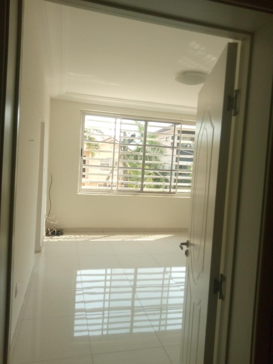 Executive 3-bedroom House+bq@ East Airport, East Airport, Airport Residential Area, Accra, House for Sale