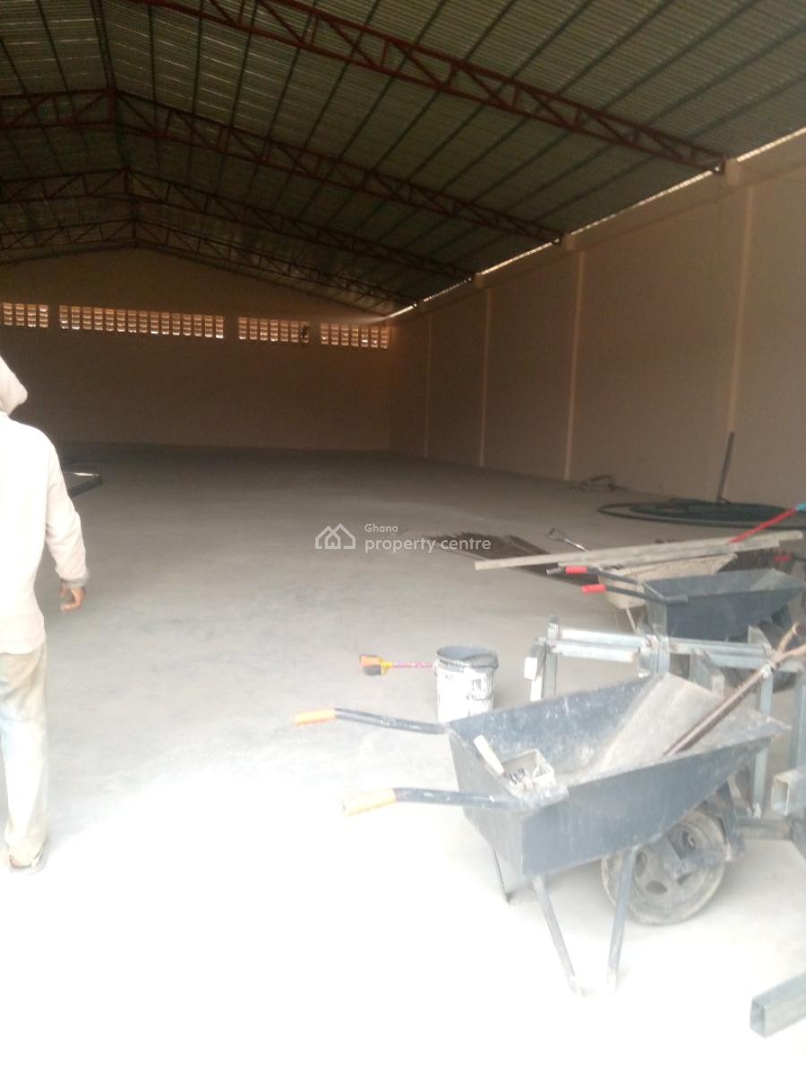Commercial 1800sqm Warehouse @ East Airport, East Airport, Airport Residential Area, Accra, Warehouse for Rent