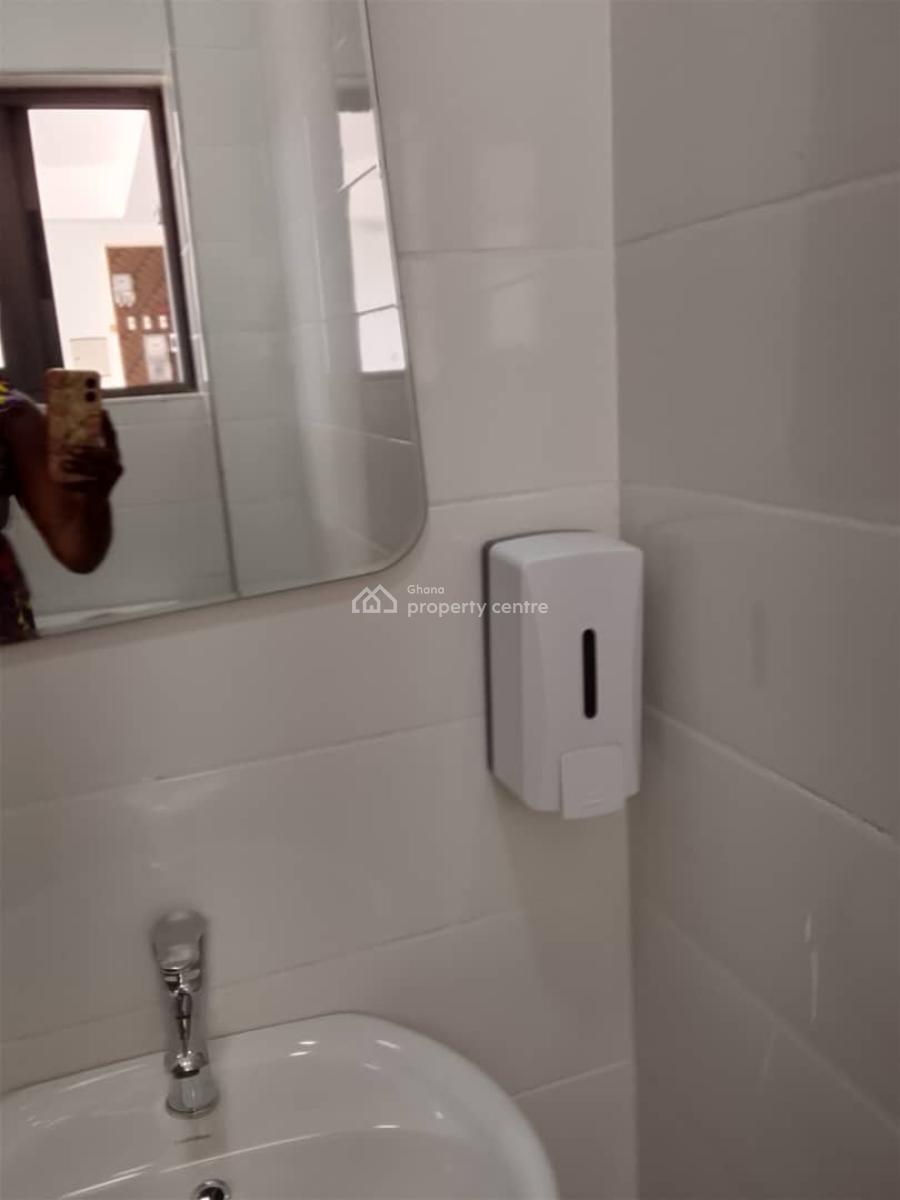 Commercial  Property, Tse Addo Goil Filling Station, Tse Addo, Accra, Office Space for Rent