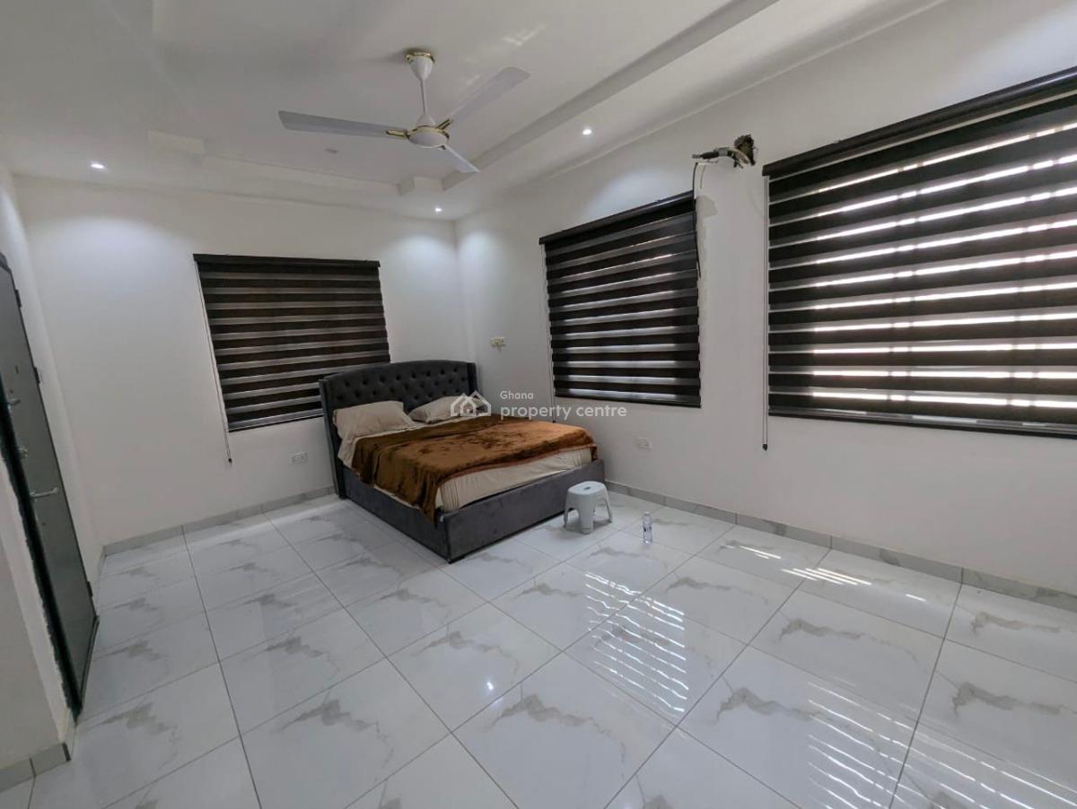 2 Bedrooms House with 3 Acs with Inbuilt Wardrobes, Mile 7, Achimota, Accra, House for Rent