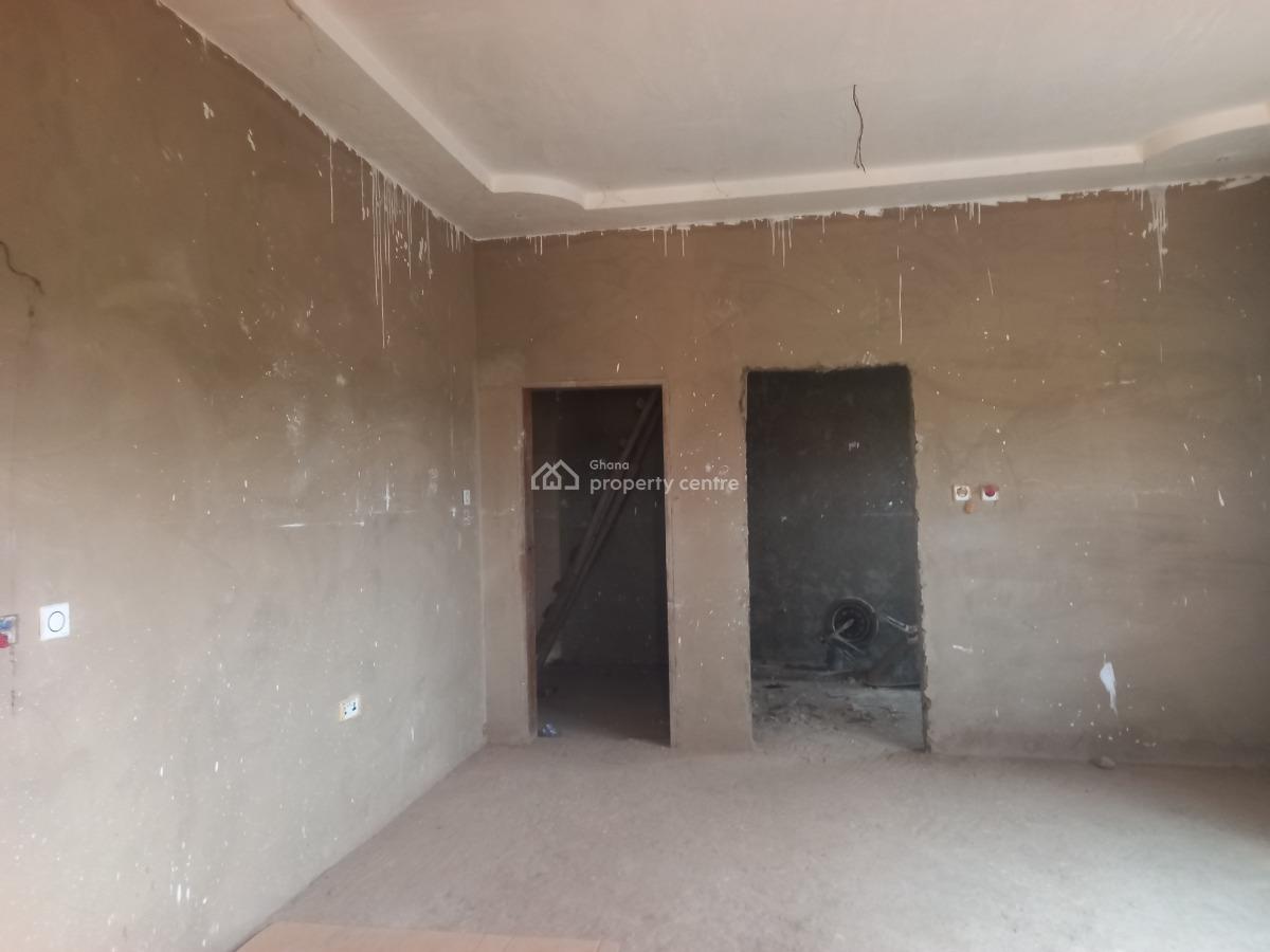 5 Bedrooms, Sepaase Amoabeng, Near Abuakwa., Kumasi Metropolitan, Ashanti, House for Sale