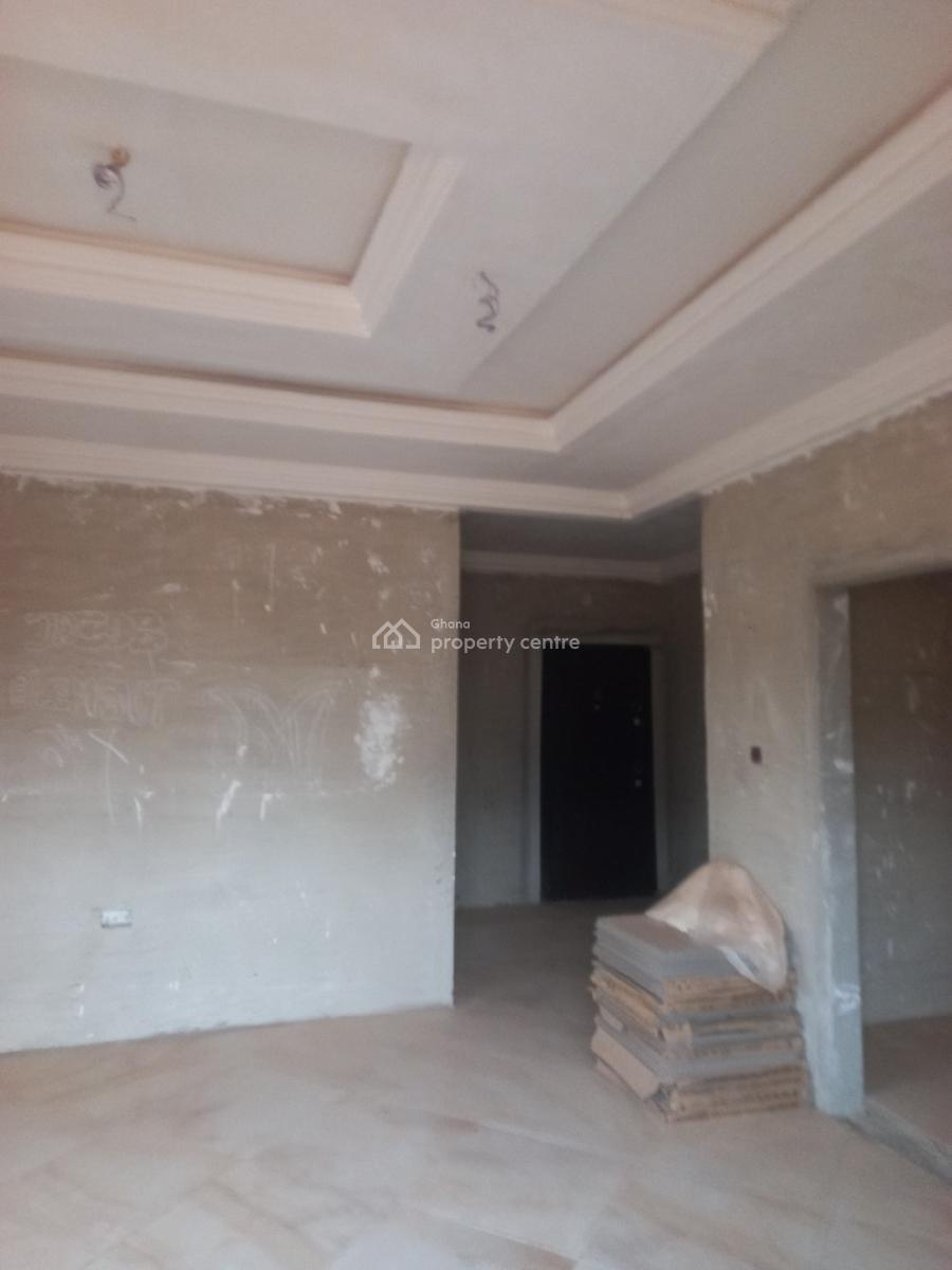 3 Bedrooms, Donyina Saapeh, on Emina Boadi Road., Kumasi Metropolitan, Ashanti, House for Sale