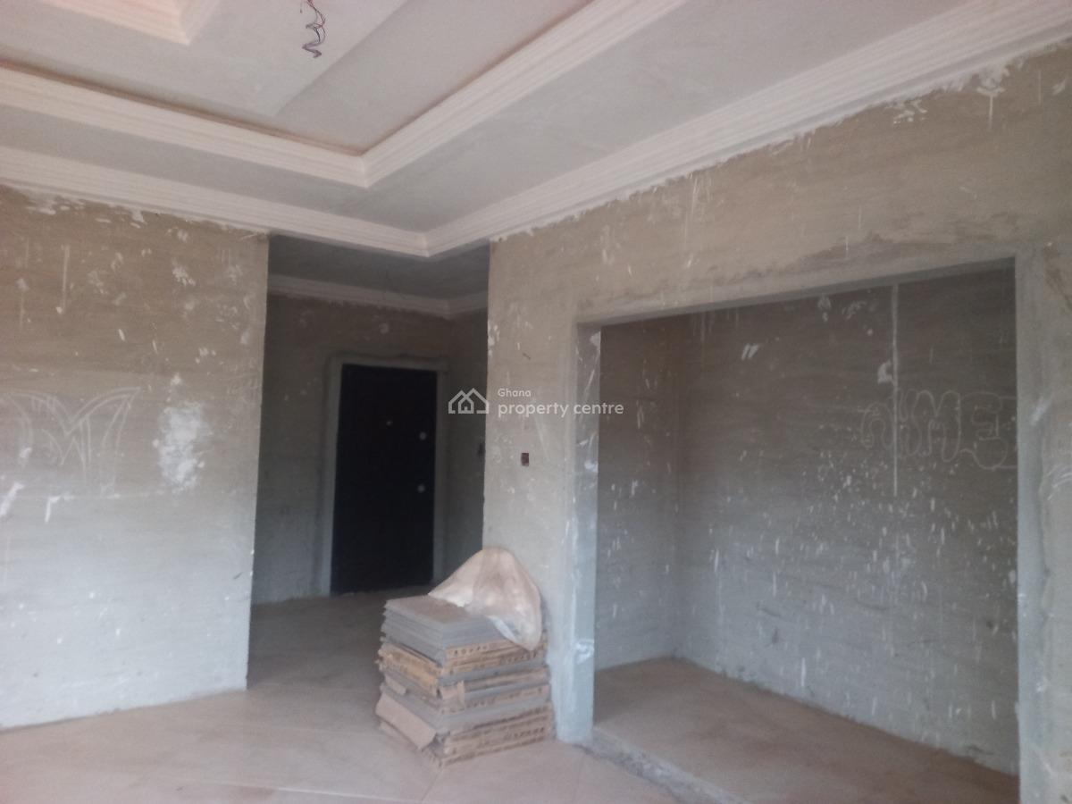 3 Bedrooms, Donyina Saapeh, on Emina Boadi Road., Kumasi Metropolitan, Ashanti, House for Sale