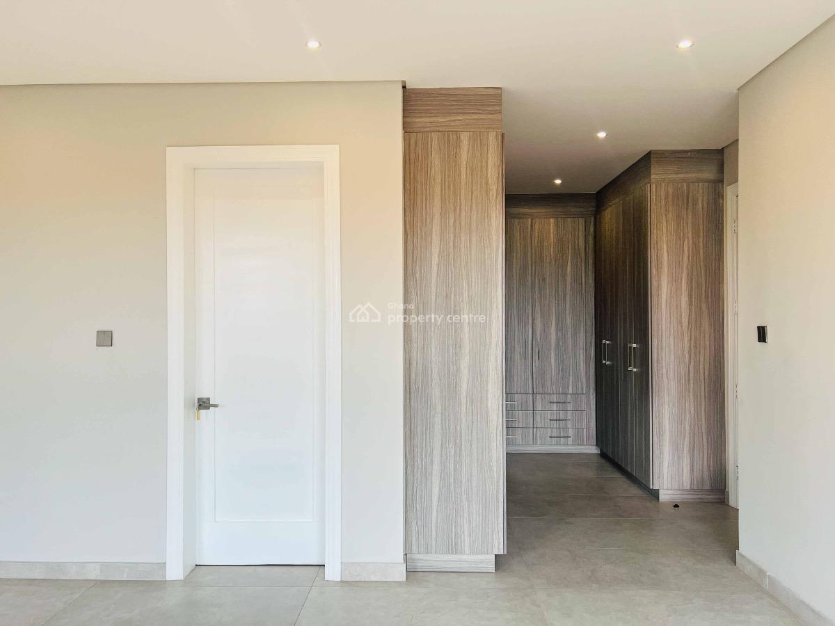 3 Bedroom Apartment with Swimming Pool and Gym, East Airport, Airport Residential Area, Accra, Apartment for Rent