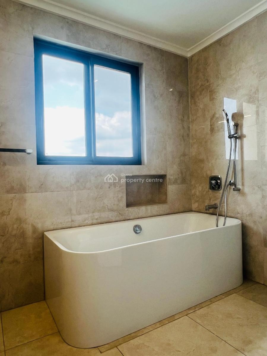 3 Bedroom Apartment with Swimming Pool and Gym, East Airport, Airport Residential Area, Accra, Apartment for Rent