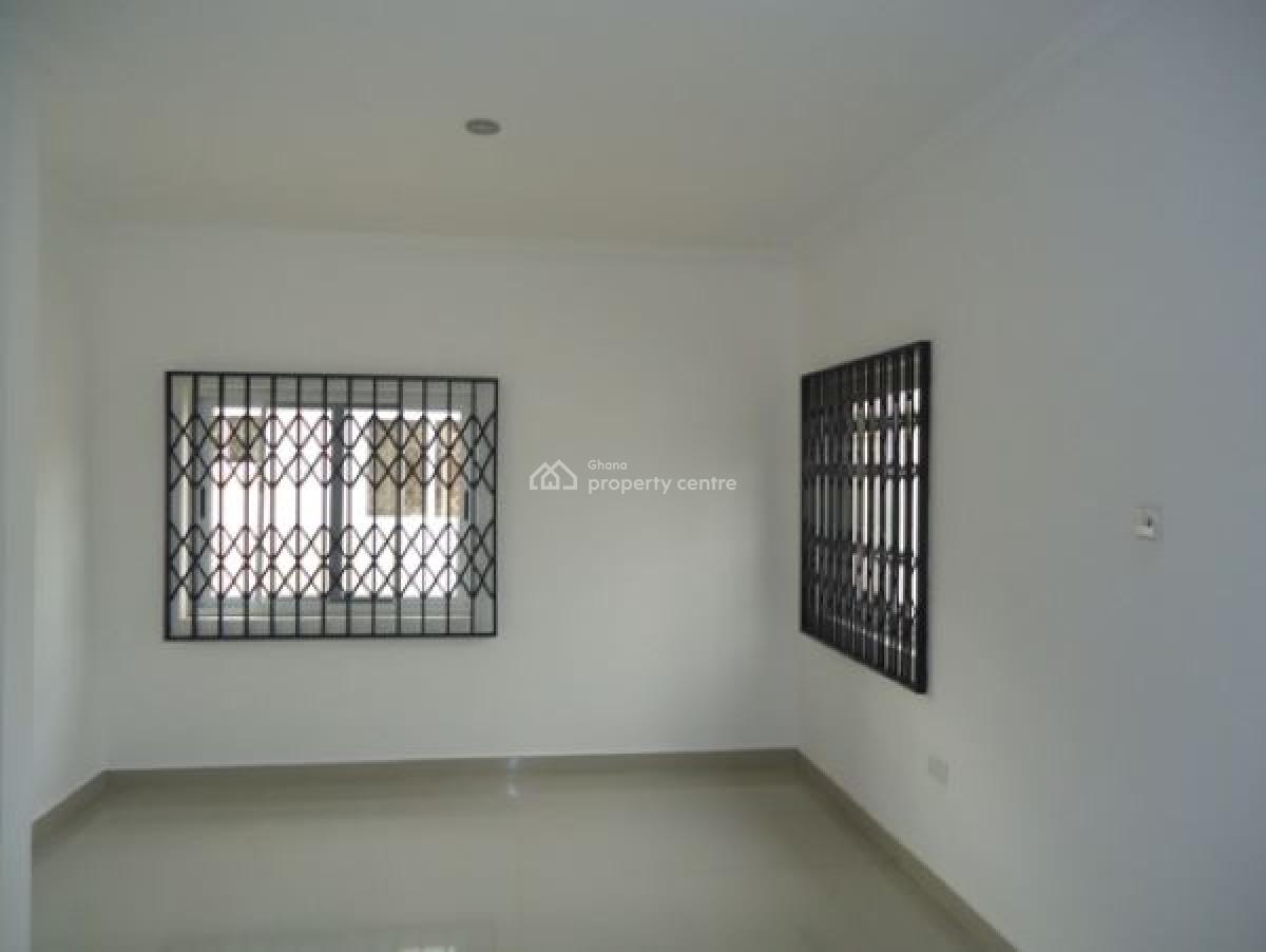 Three (3) Bedroom House in Secure and Plush Gated Estate at Oyarifa, Ubuntu Courts, Oyarifa, La Nkwantanang Madina Municipal, Accra, Townhouse for Rent