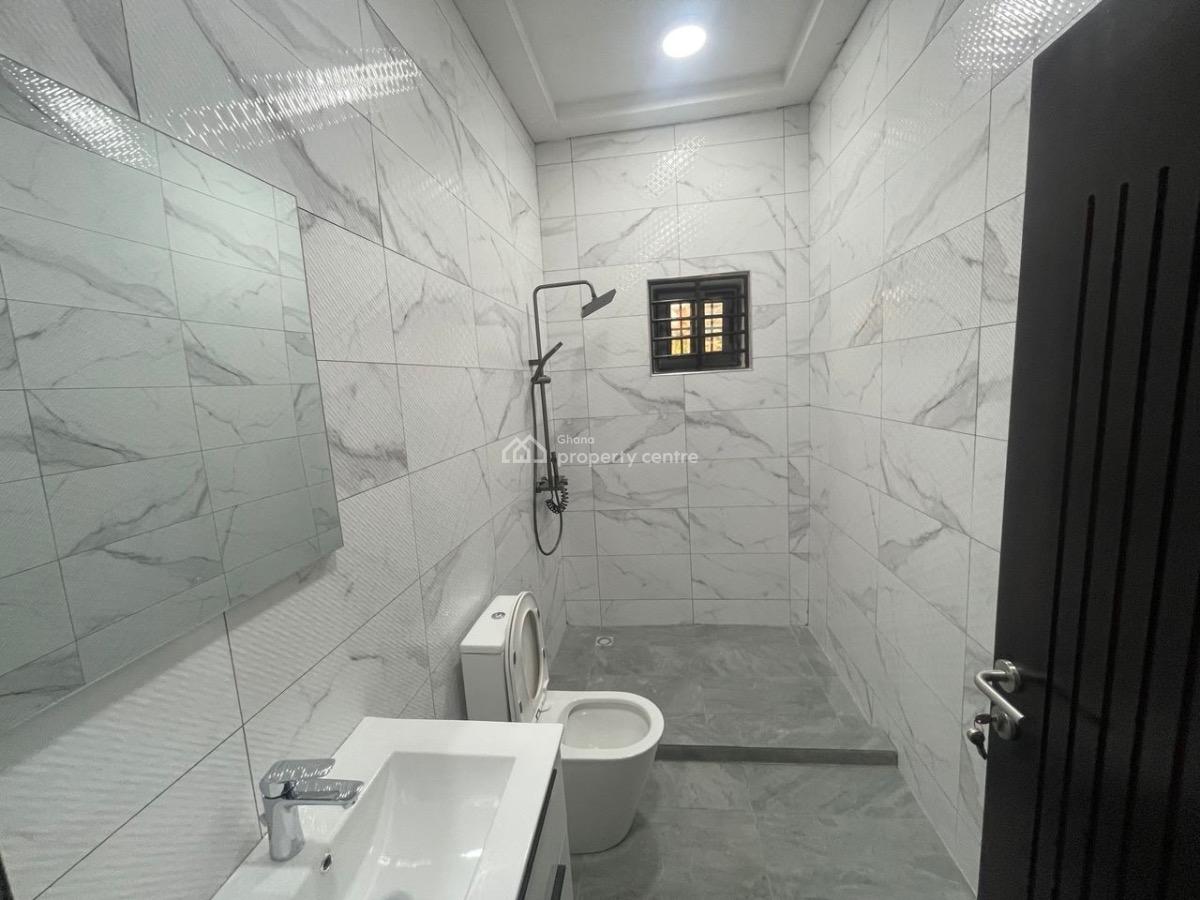 3 Bedrooms at Parakuo Estate, Parakuo Estate, Dome, Ga East Municipal, Accra, Townhouse for Rent