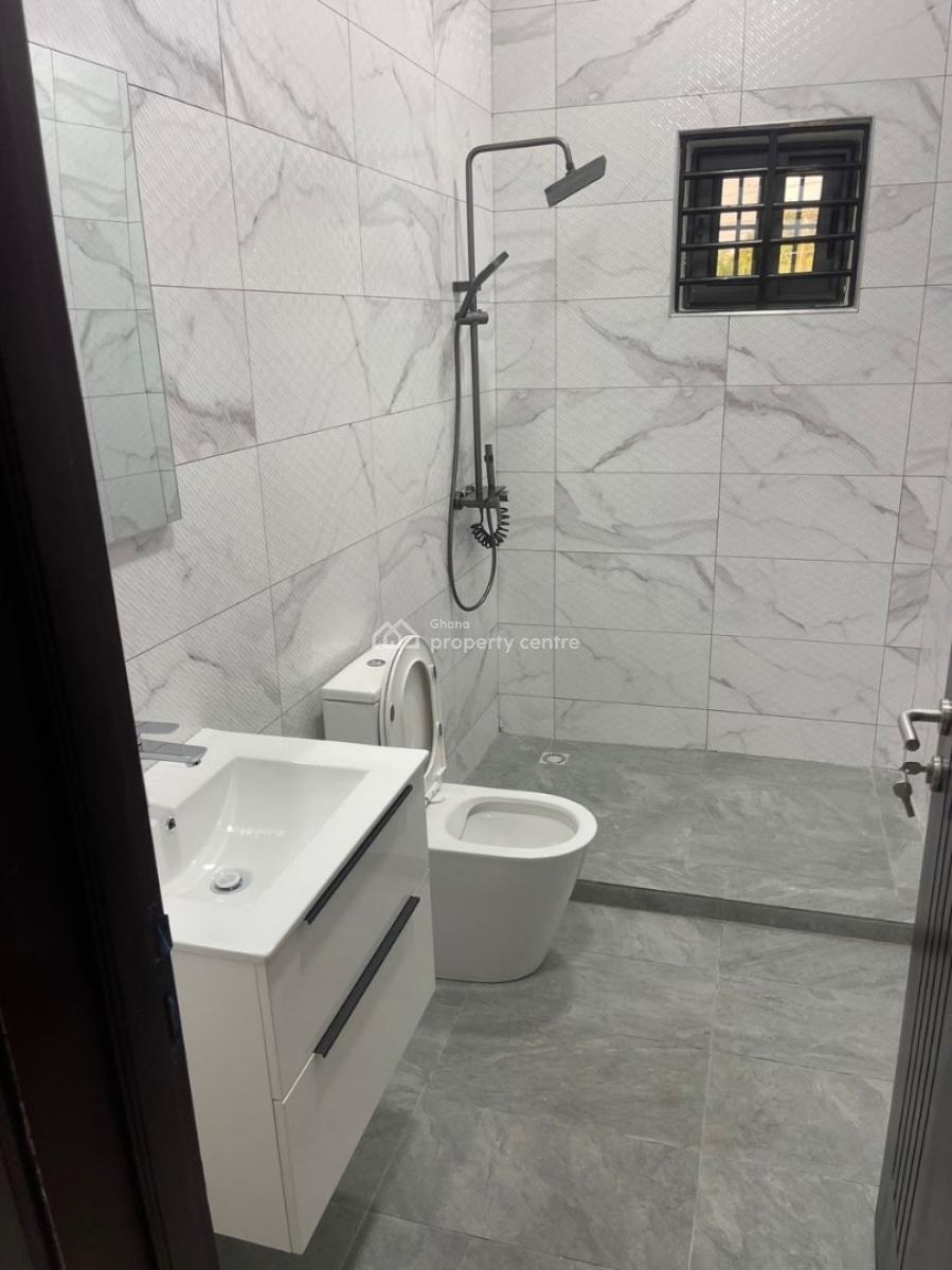 3 Bedrooms at Parakuo Estate, Parakuo Estate, Dome, Ga East Municipal, Accra, Townhouse for Rent