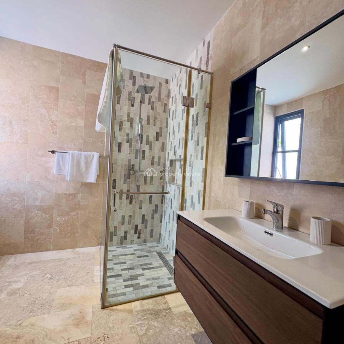 Executive Gated Community 3 Bedroom, Cantonments, Accra, Townhouse for Rent