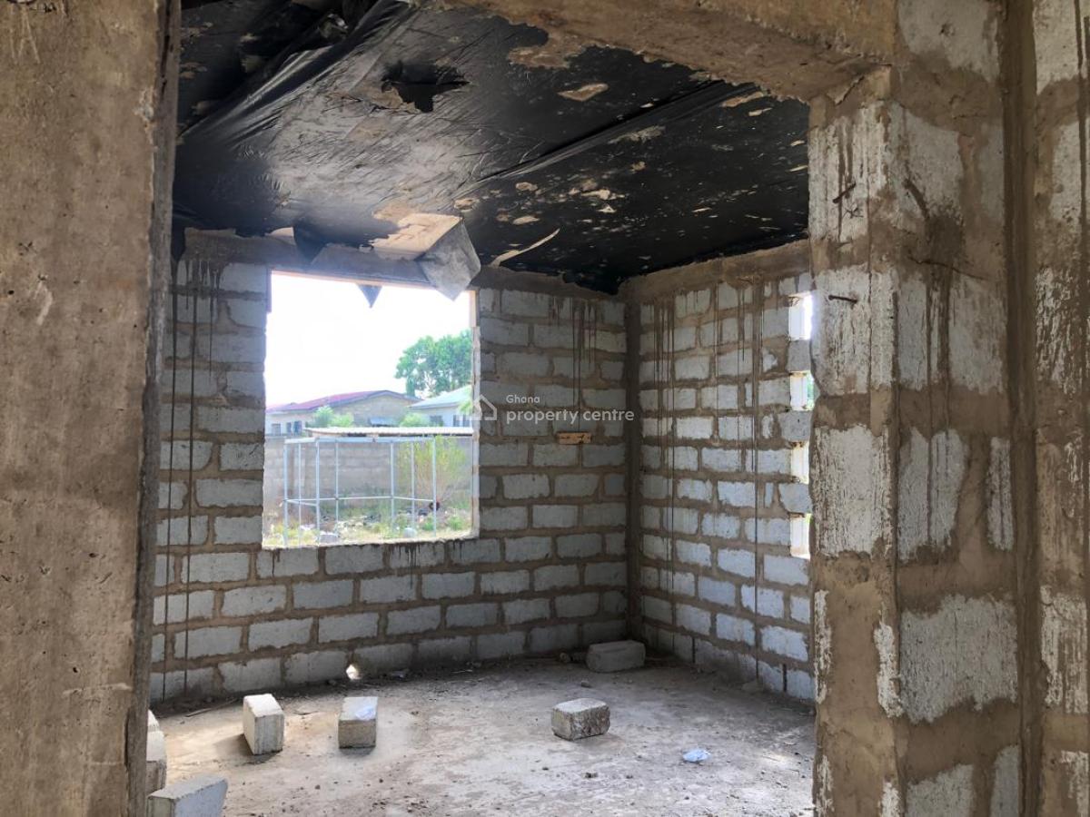 Roofed 3master Brm Storey House at Kasoa, Lamptey Mills Obom, Kasoa, Awutu-senya East, Central Region, Detached Bungalow for Sale