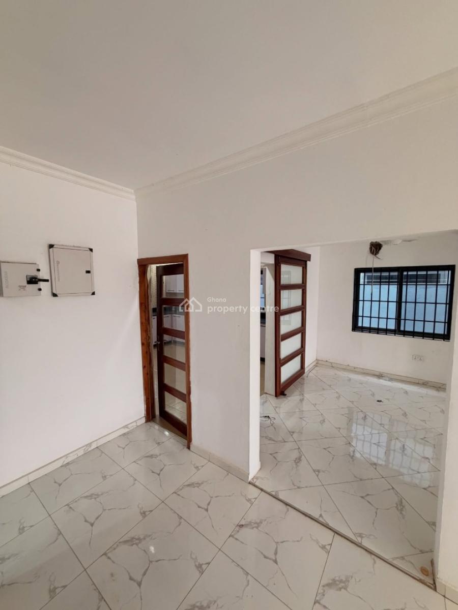 Executive 4 Bedroom, Ashaley Botwe, Adenta Municipal, Accra, House for Sale