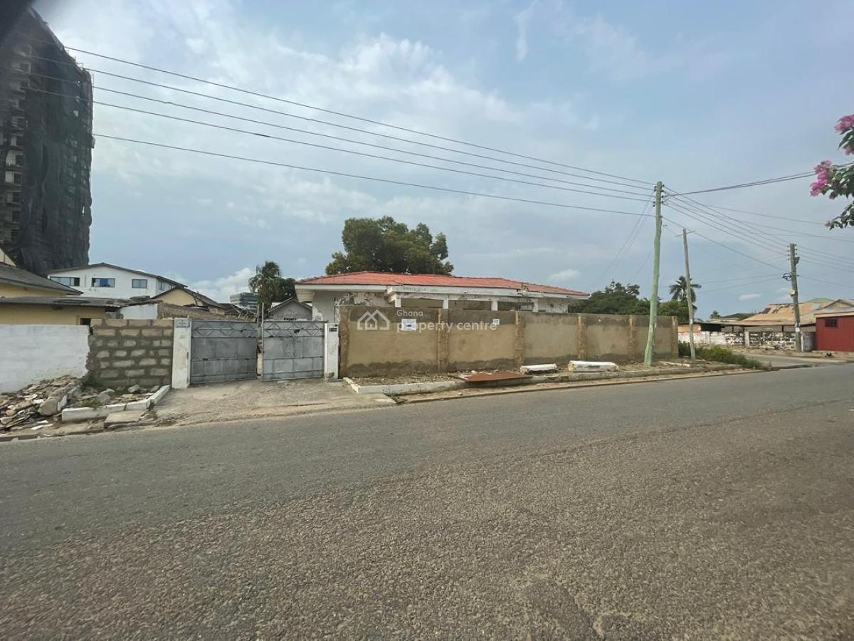 0.2 Acre Semi Completed House, Osu, Accra, Commercial Property for Sale