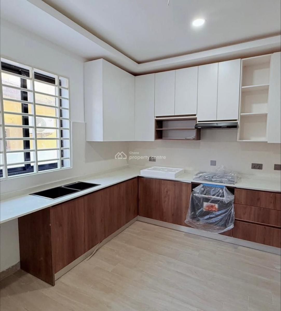 Executive 4 Bedroom, Sakumono, Tema, Accra, House for Sale