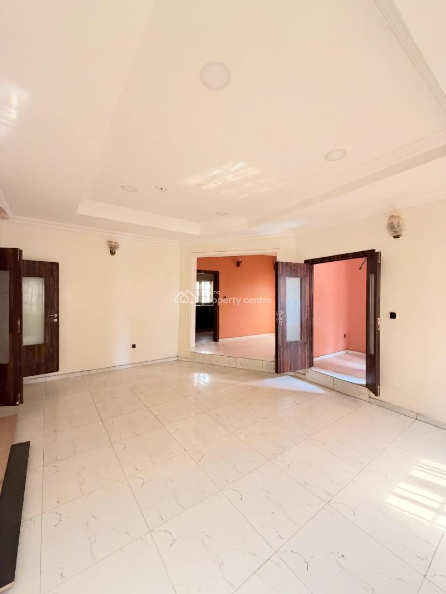 Executive Gated Community3 Bedrooms, Dome, Ga East Municipal, Accra, House for Sale
