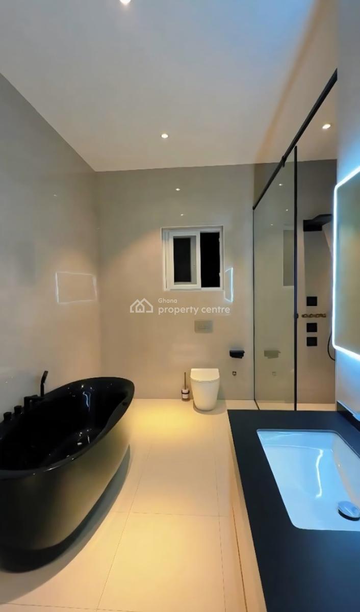 4 Bedroom House with a Boys Quarters at Spintex, Spintex, Accra Metropolitan, Accra, House for Sale