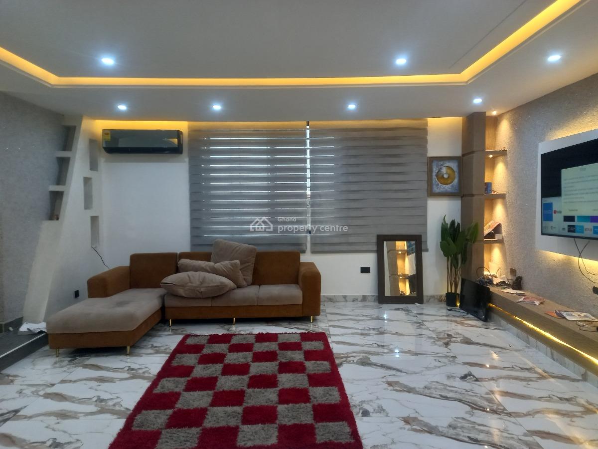 Luxury 4 Bedrooms, Kwabre, Ashanti, House for Sale