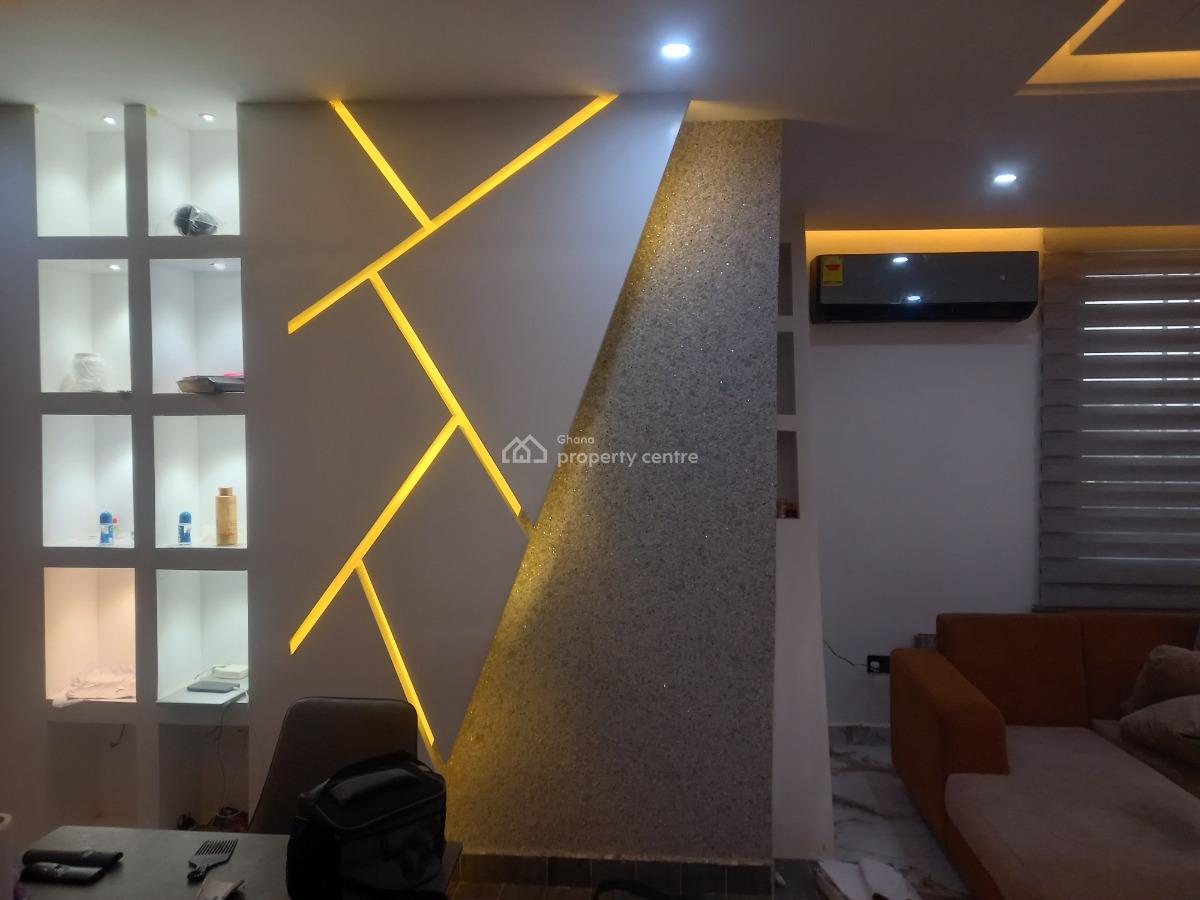 Luxury 4 Bedrooms, Kwabre, Ashanti, House for Sale