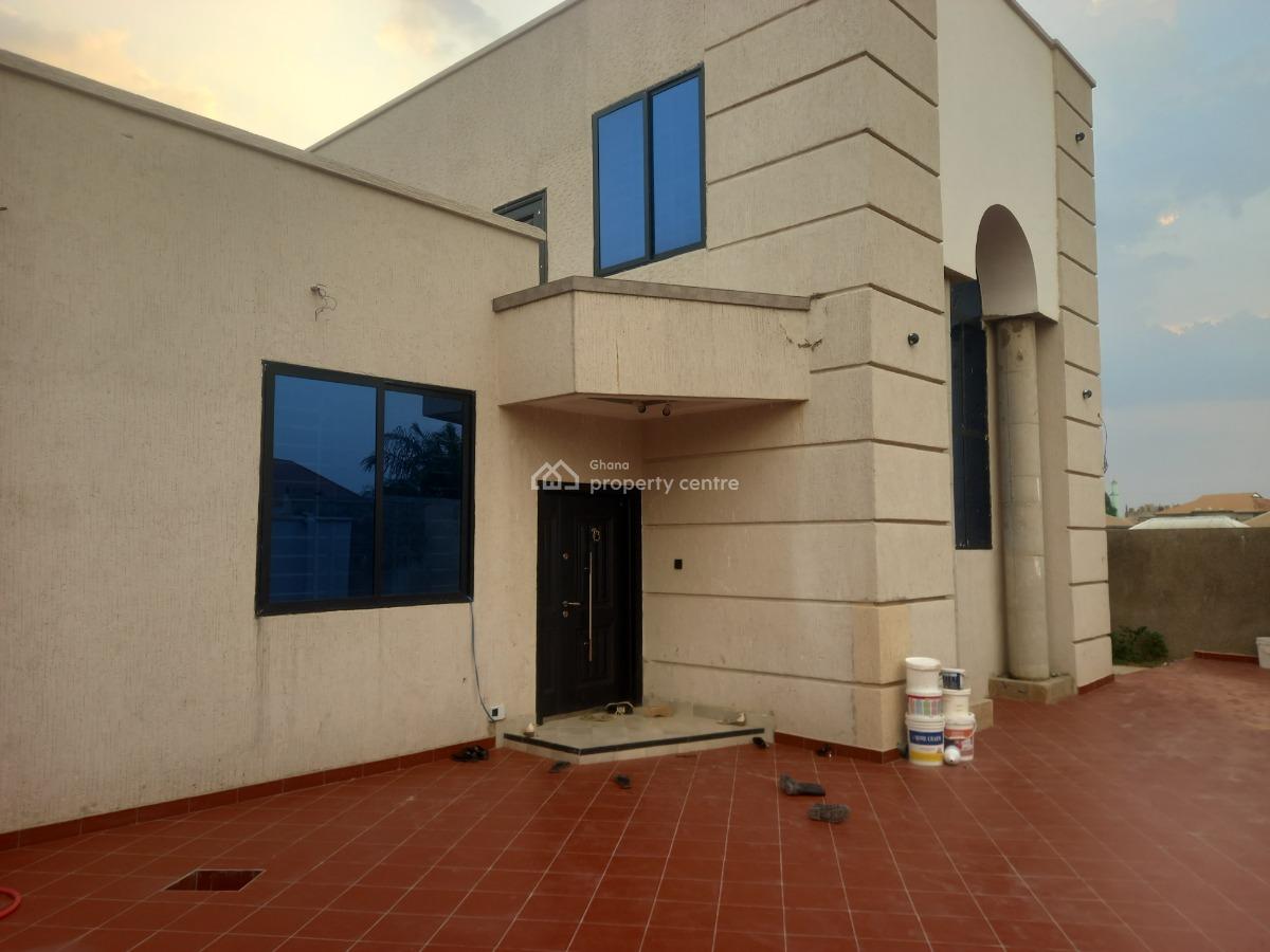 Luxury 4 Bedrooms, Kwabre, Ashanti, House for Sale