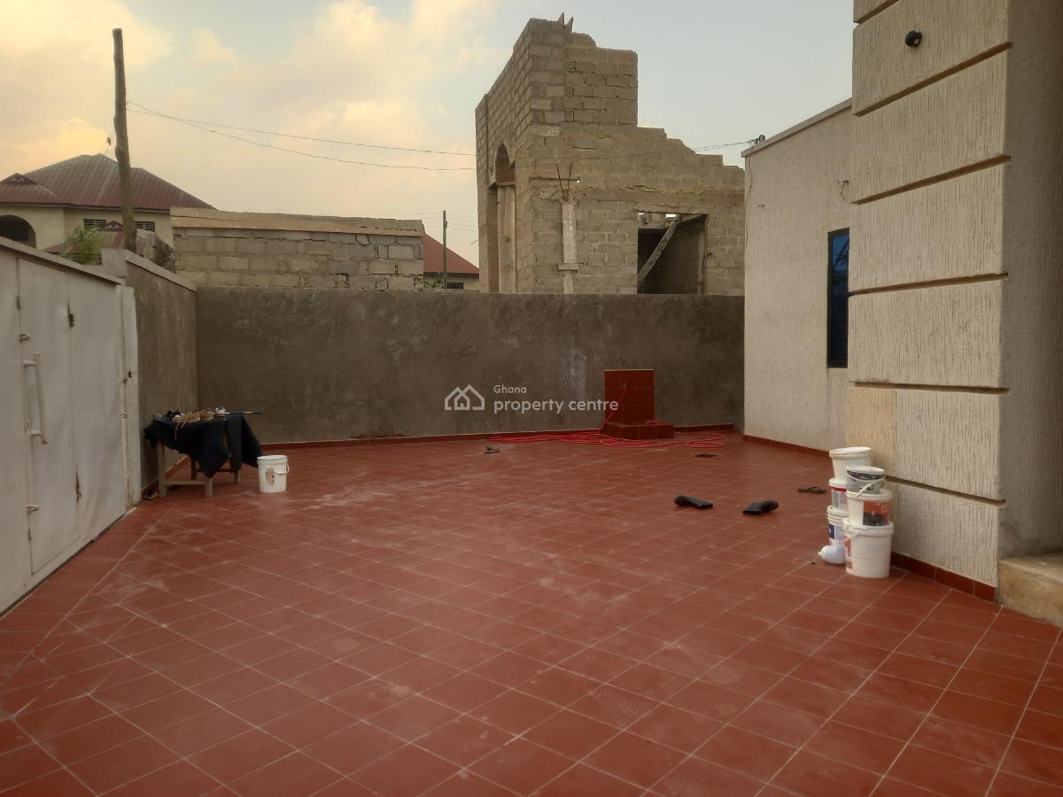 Luxury 4 Bedrooms, Kwabre, Ashanti, House for Sale