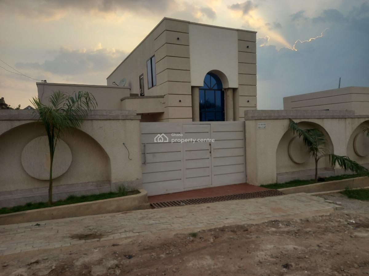 Luxury 4 Bedrooms, Kwabre, Ashanti, House for Sale