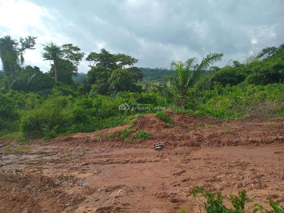 Exclusive Land Opportunity, Near Cactus Creek Hotel, Aburi, Akuapim South Municipal, Eastern Region, Land for Sale