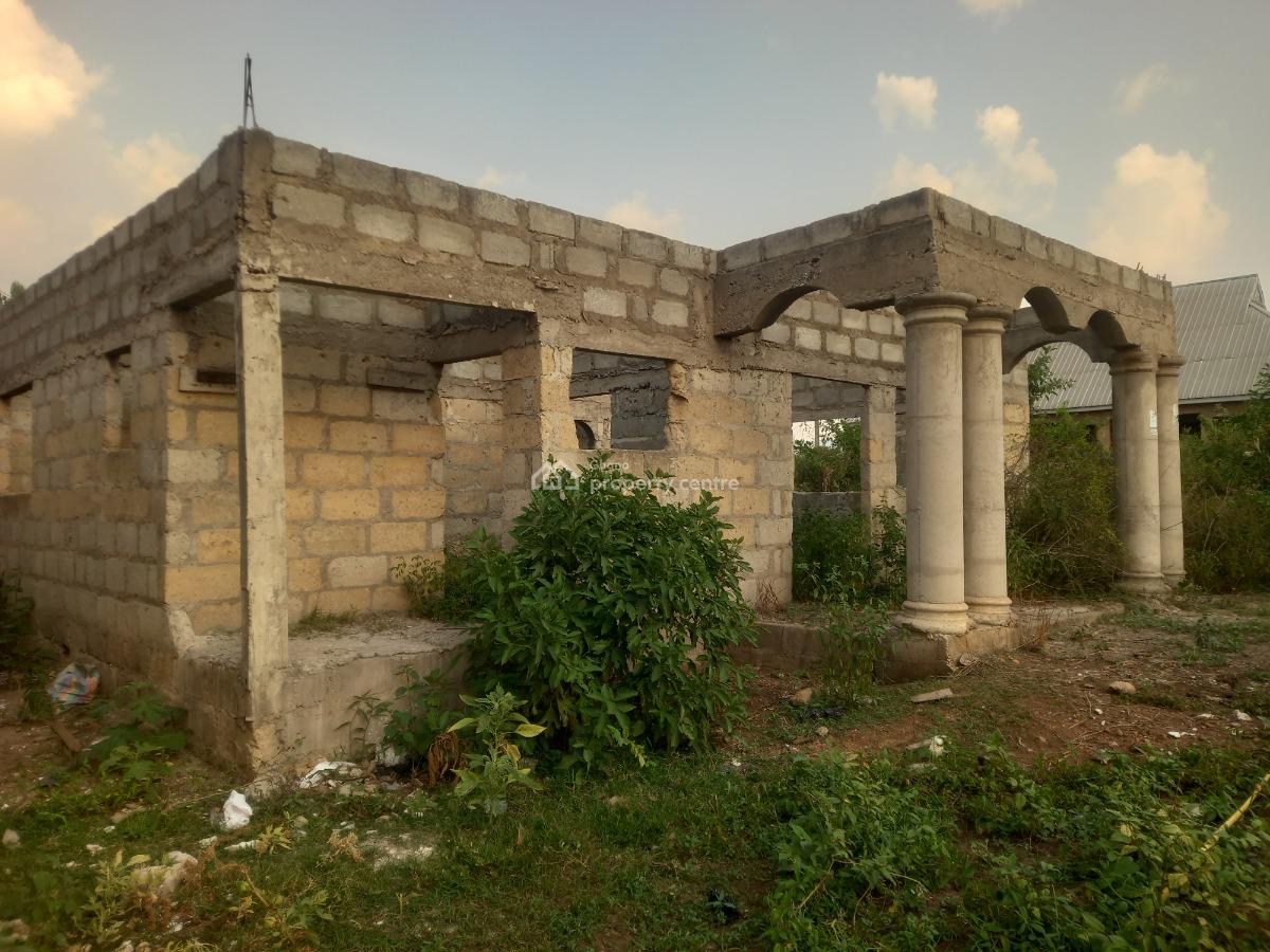 4 Bedrooms, Kenyasi Adesina, Kumasi Metropolitan, Ashanti, House for Sale