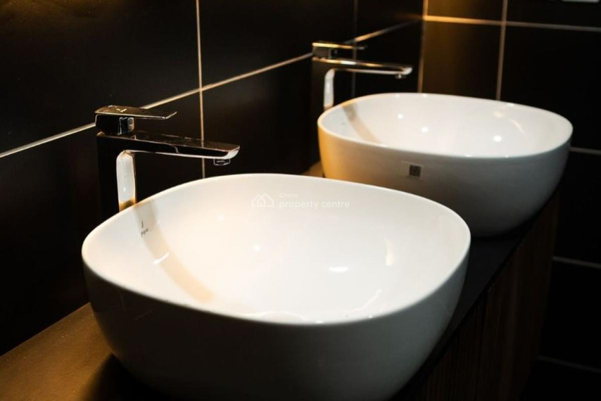 Executive 3 Bedrooms, Ashaley Botwe, Adenta Municipal, Accra, House for Sale