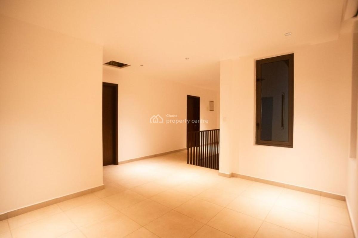 Executive 3 Bedrooms, Ashaley Botwe, Adenta Municipal, Accra, House for Sale