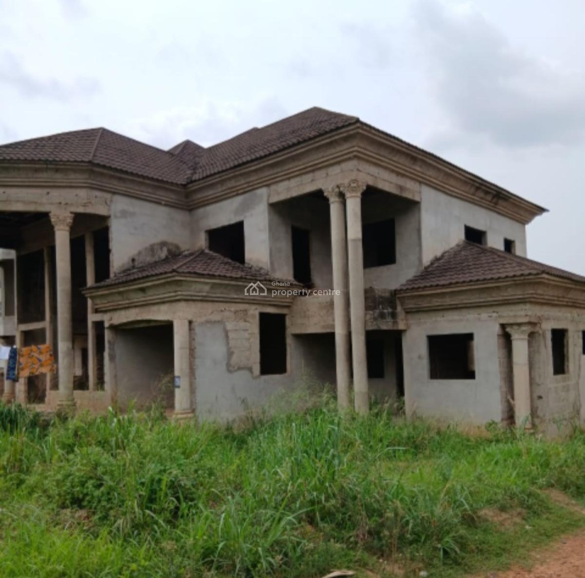 7 Bedrooms  ( Hilltop), Hilltop, Near Kwadaso, Pataase., Kumasi Metropolitan, Ashanti, House for Sale