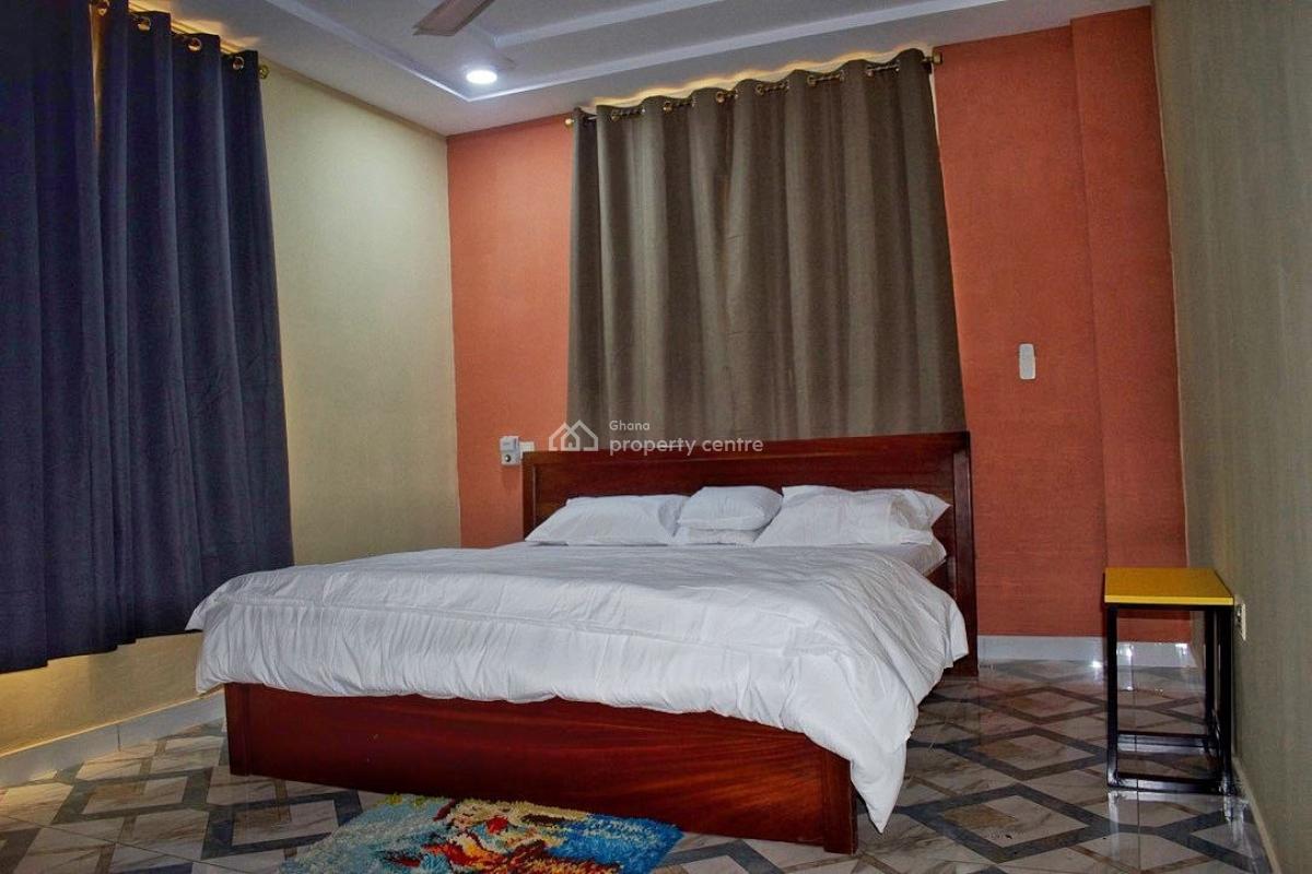 Modern 3 Bedroom Fully Furnished House - Property Id: Cc-1001, Cape Coast Jukwa Road, Mpeasem Behind Waec Building, Cape Coast Metropolitan, Central Region, Semi-detached Duplex Short Let