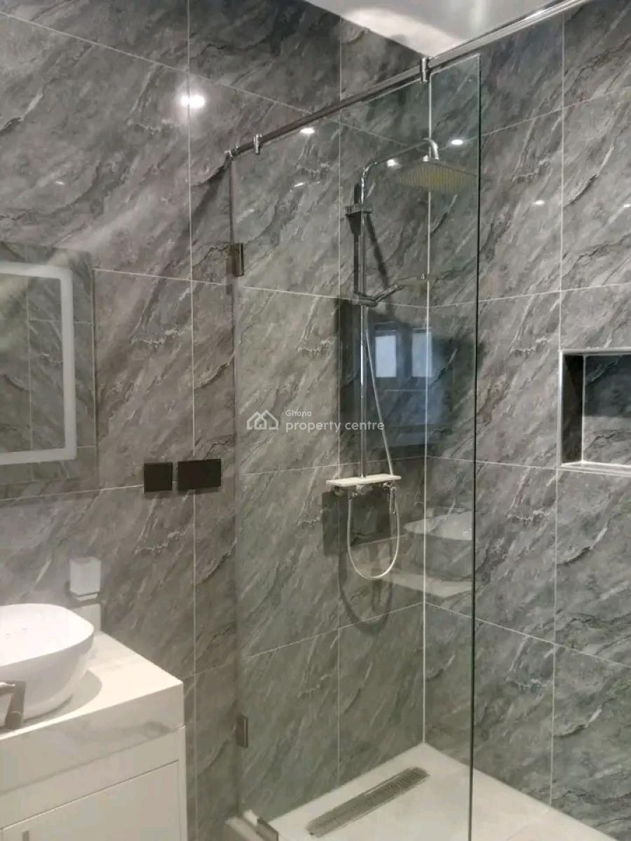 Modern 4-bedroom Townhouse, Airport Residential Area, Accra, Townhouse for Rent