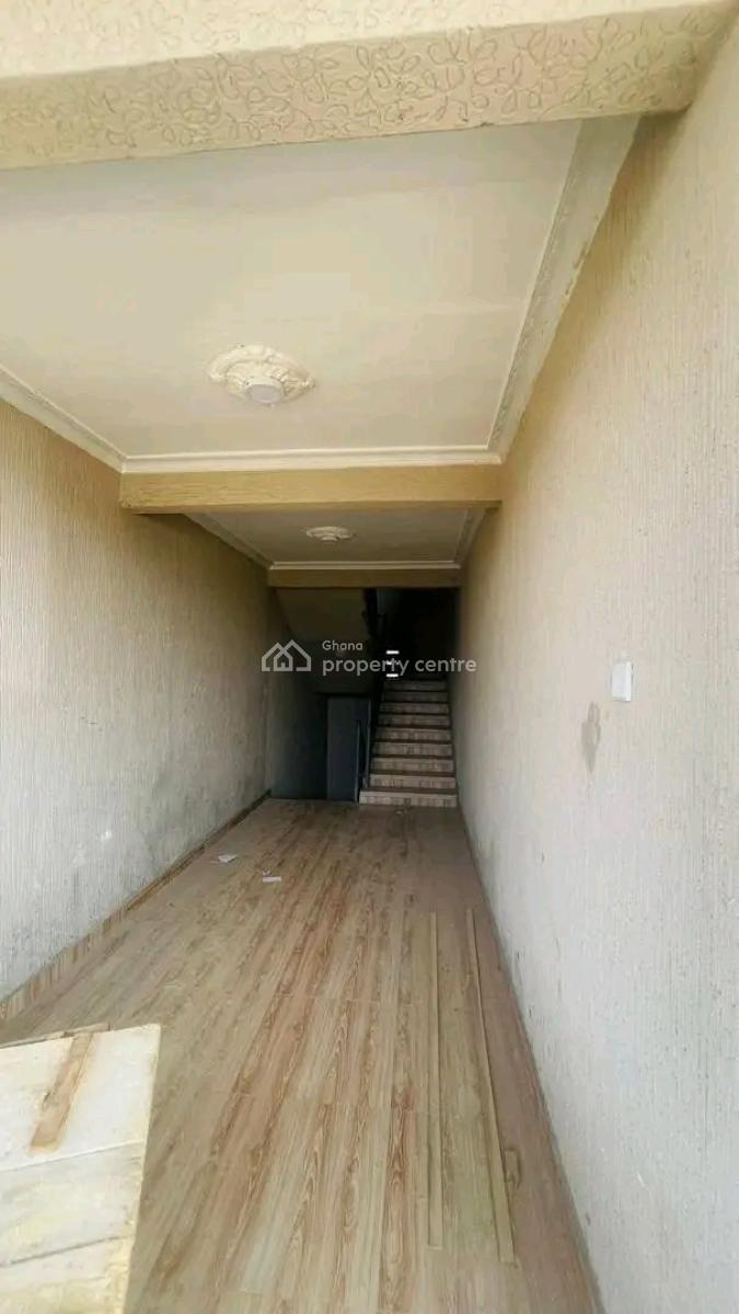 Executive Chamber and Hall Apartment, Tse Addo, Accra, Apartment for Rent
