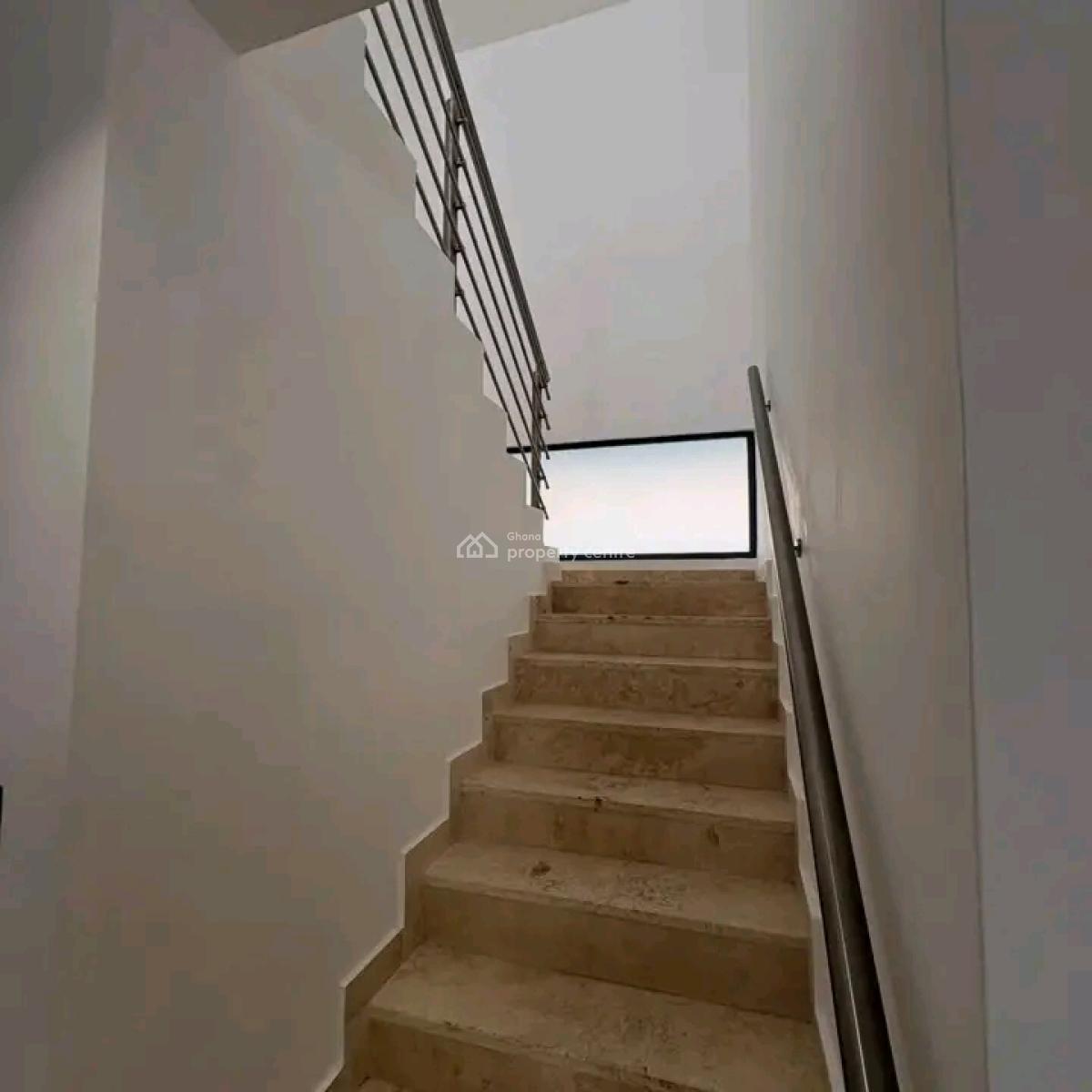 Fully Furnished 3-bedroom Townhouse @ Cantonment, Cantonments, Accra, Townhouse for Rent