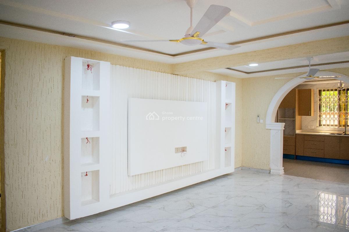 Luxury 5 Bedroom Mansion - Property Id: Cc-1008, Cape Coast, Mpeasem Behind Bliss International School, Cape Coast Metropolitan, Central Region, Semi-detached Duplex for Sale