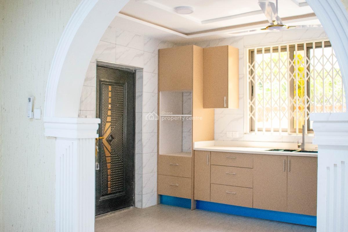 Luxury 5 Bedroom Mansion - Property Id: Cc-1008, Cape Coast, Mpeasem Behind Bliss International School, Cape Coast Metropolitan, Central Region, Semi-detached Duplex for Sale