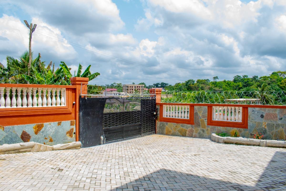 Luxury 5 Bedroom Mansion - Property Id: Cc-1008, Cape Coast, Mpeasem Behind Bliss International School, Cape Coast Metropolitan, Central Region, Semi-detached Duplex for Sale