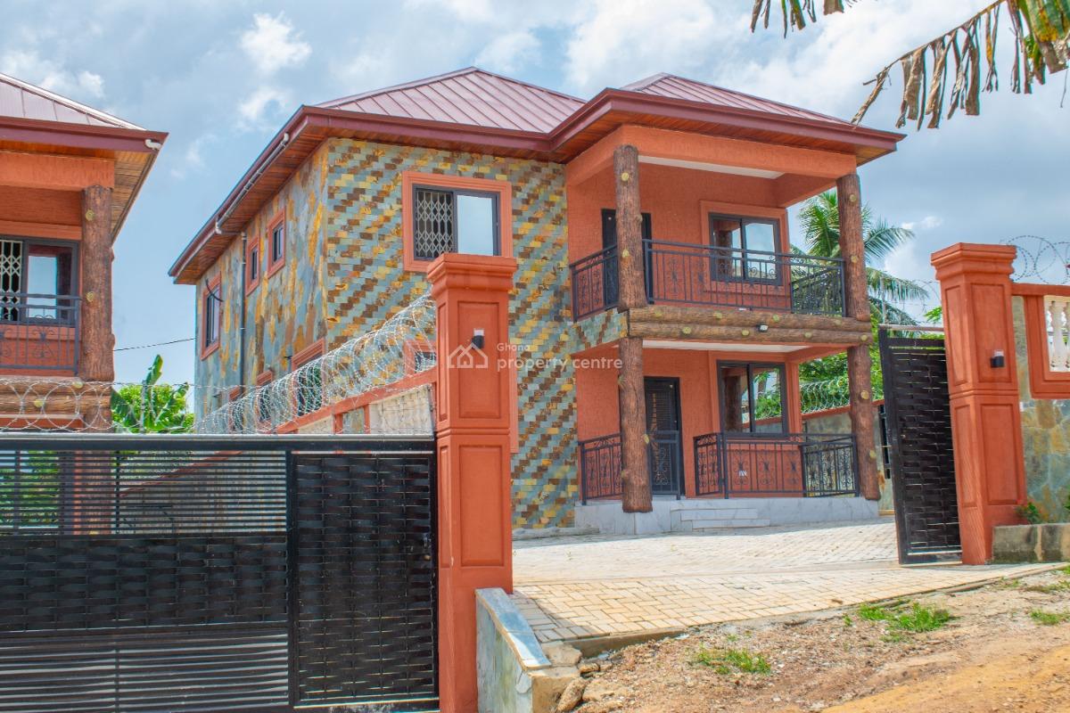 Luxury 5 Bedroom Mansion - Property Id: Cc-1008, Cape Coast, Mpeasem Behind Bliss International School, Cape Coast Metropolitan, Central Region, Semi-detached Duplex for Sale