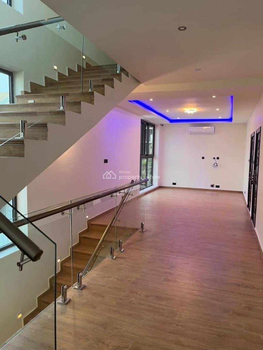 Fully Furnished 4 Bedroom House with Bq and Swimming Pool, Close to The American Embassy, Cantonments, Accra, House for Rent