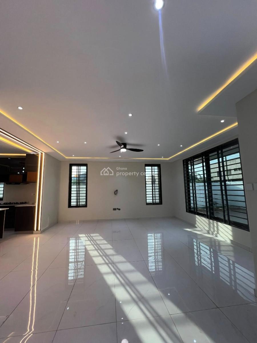 Executive 4 Bedrooms, Ashaley Botwe, Adenta Municipal, Accra, House for Sale