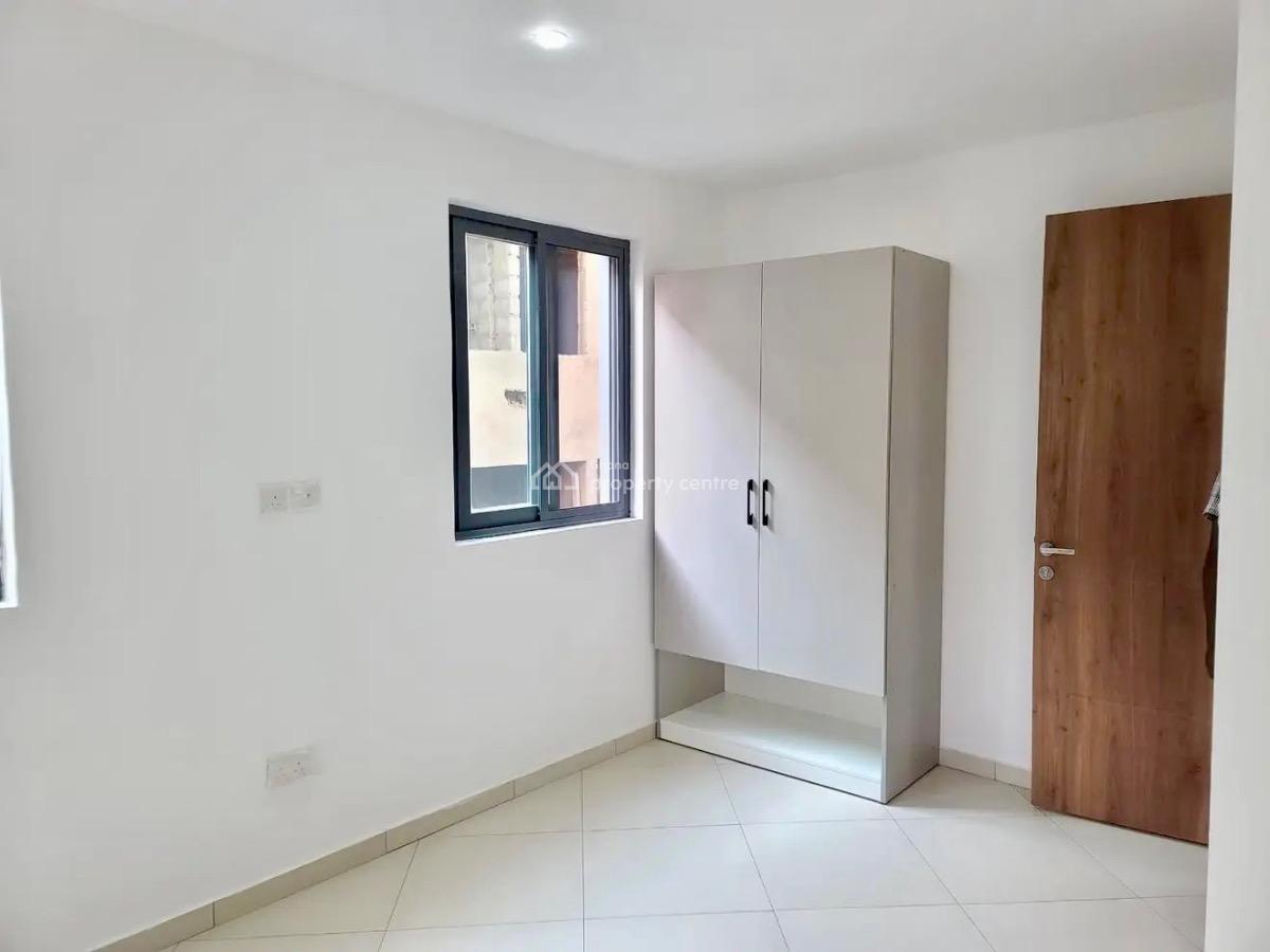 2 Bedroom Apartment with Swimming Pool and Gym, Mahama Road, East Airport, Airport Residential Area, Accra, Apartment for Rent