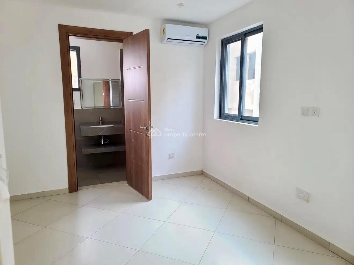 2 Bedroom Apartment with Swimming Pool and Gym, Mahama Road, East Airport, Airport Residential Area, Accra, Apartment for Rent