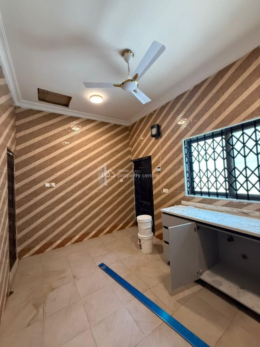 Executive Newly Built All En-suite 2 Bedroom, Spintex, Accra, House for Rent