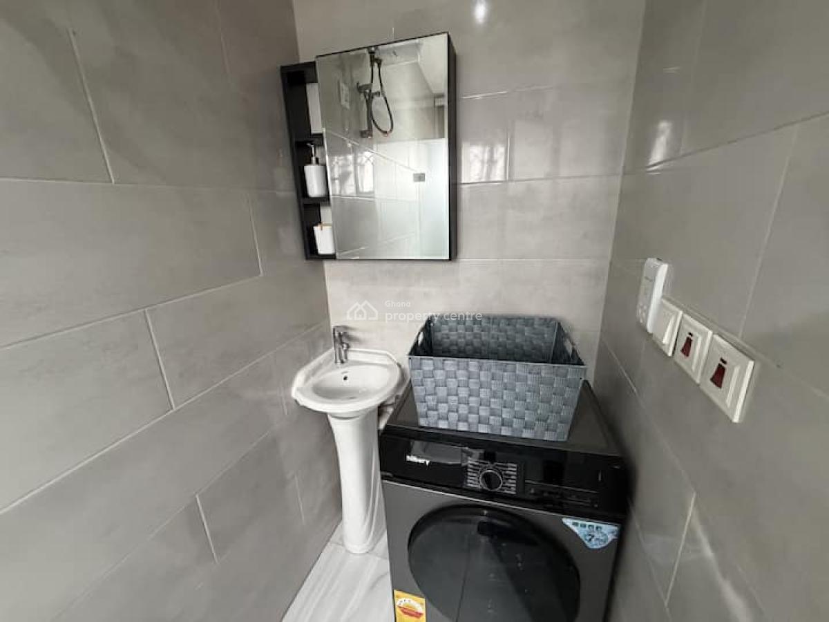 Newly Furnished Studio Apartment, Behind Adb, Osu, Accra, Apartment for Rent