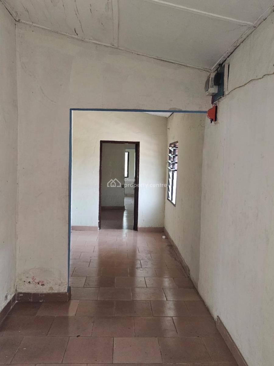 3-bedroom at Odorkor Official Town, Odorkor, Accra, House for Rent