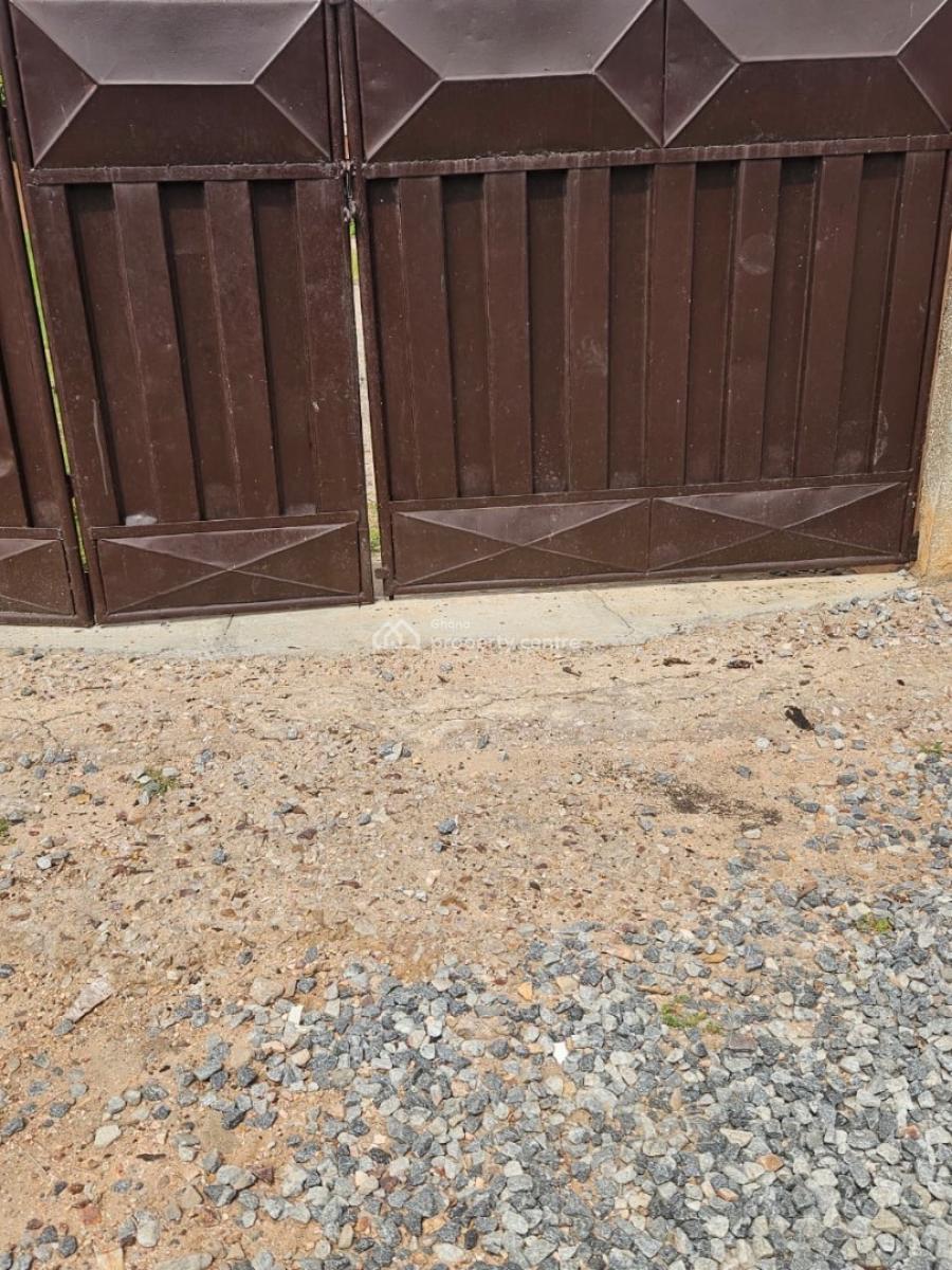 3-bedroom at Odorkor Official Town, Odorkor, Accra, House for Rent