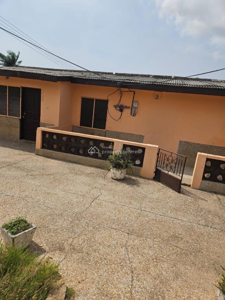 3-bedroom at Odorkor Official Town, Odorkor, Accra, House for Rent