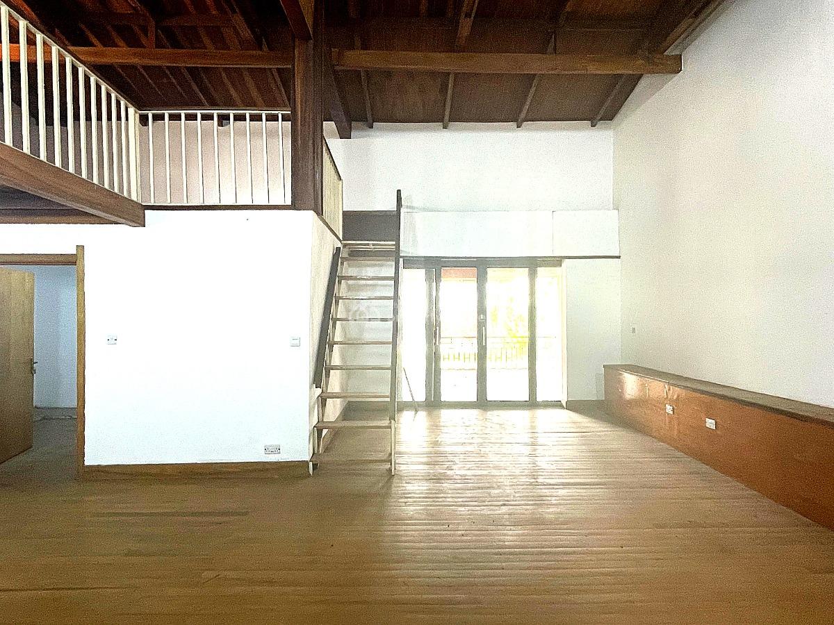 4-bedroom House with Boys Quarters in Dzorwulu, Dzorwulu, Dzorwulu, Accra, Townhouse for Sale