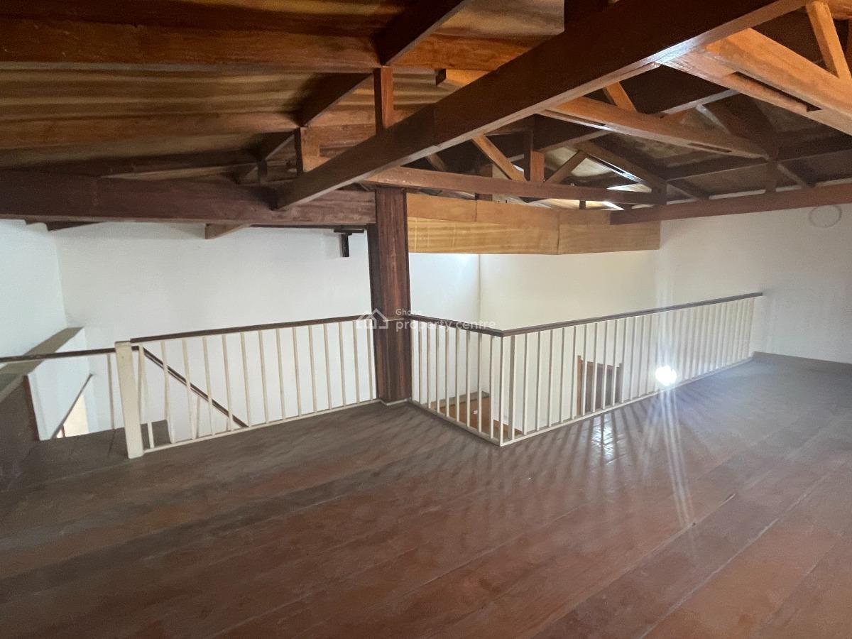 4-bedroom House with Boys Quarters in Dzorwulu, Dzorwulu, Dzorwulu, Accra, Townhouse for Sale